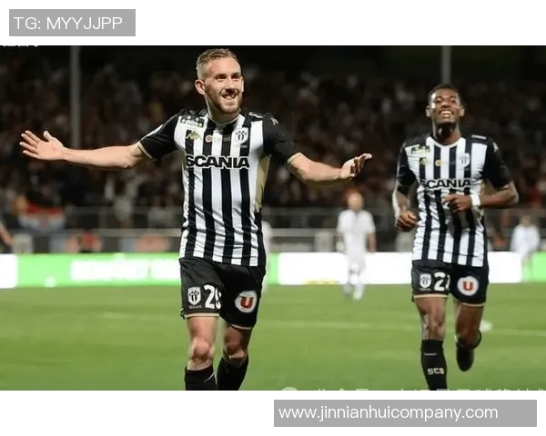 法甲分析：里尔有望击败梅斯昂热与洛里昂或将陷入僵局