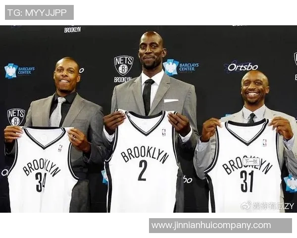 加内特误以为出席聚会却是牌局活动结果提前离场引发关注