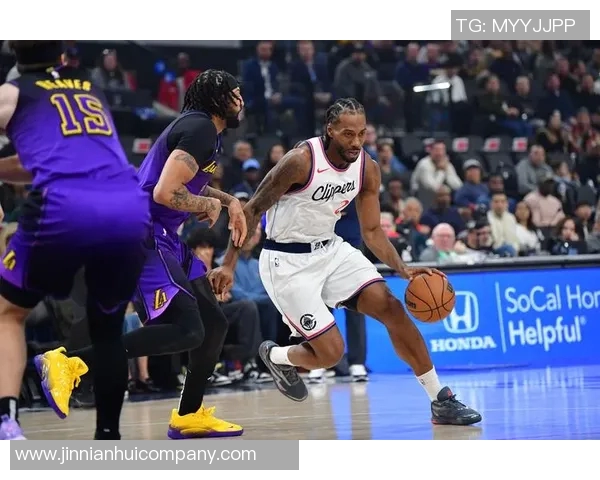 小卡独自训练至六月力求提升身体适应高强度对抗能力 小卡独自训练至六月力求提升身体适应高强度对抗能力